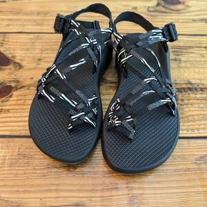 Women's chacos